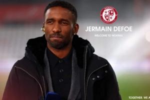 热刺旧将迪福执教首秀收获3-3惊险平局，彭南特侄子打入绝平球