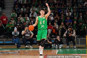 欢乐！辽宁大名单12人全部登场且都有得分 手帝最后“怒刷”2分