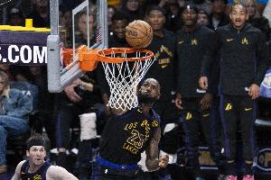 帕里什：老詹出场数纪录含金量不次于MVP&全明星 这是持久的象征