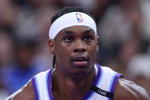 姆本&康查尔替补出战均砍下三双 联盟历史首对队友！